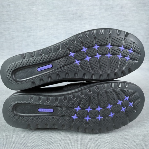 Aravon Josie Slipon Flats - Picture 7 of 15